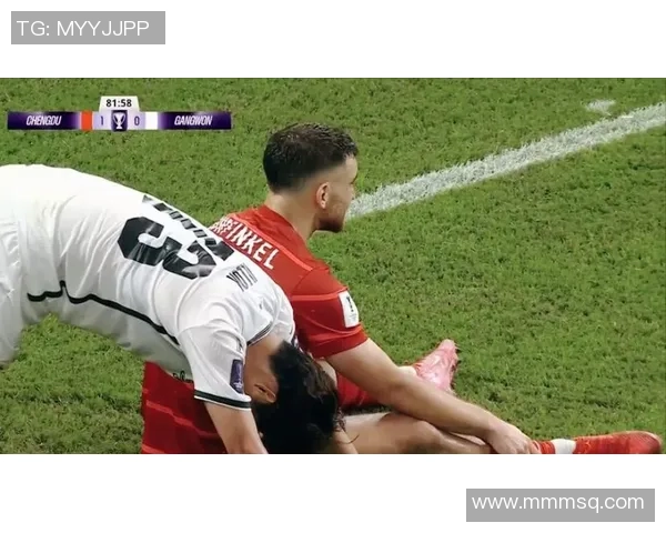 西甲焦点战巴萨与利物浦互交白卷精彩瞬间引发全场热议