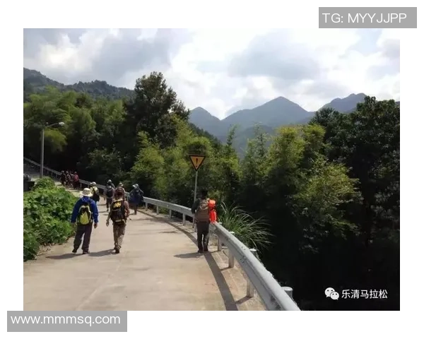 飞盘追梦：周秀英的运动人生与心灵对话之旅